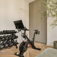 Có nên mua xe đạp tập gym giá rẻ cho gia đình?